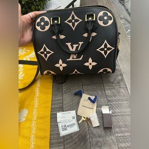 LV speedy B 25